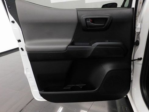 Used 2021 Toyota Tacoma SR image 25