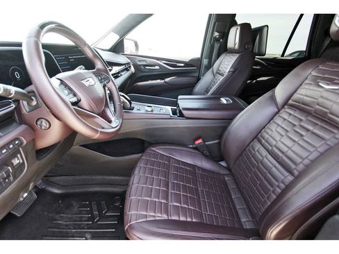 Used 2021 Cadillac Escalade Sport Platinum image 6