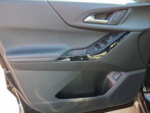 Certified 2025 Chevrolet Equinox LT w/ Convenience Package II image 14