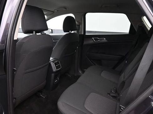 Used 2026 Kia Sportage LX FWD image 15