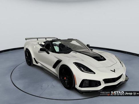 Used 2019 Chevrolet Corvette ZR1 image 3