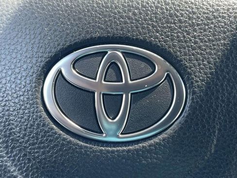 Used 2025 Toyota Tacoma TRD Sport image 22