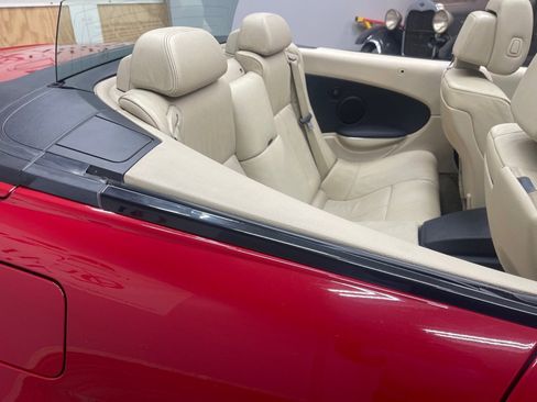 Used 2009 BMW 650i Convertible RWD image 17