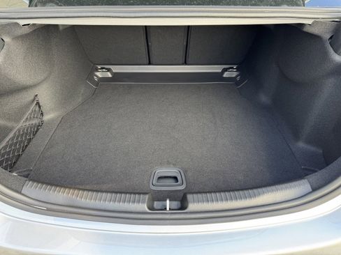 Used 2023 Mercedes-Benz C 300 4MATIC Sedan image 8