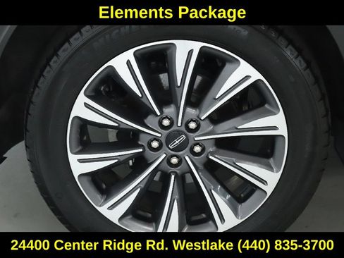 Certified 2022 Lincoln Corsair Reserve w/ Equipment Group 201A AWD/4WD image 12