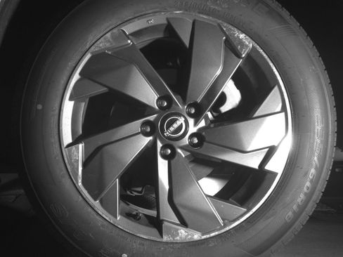 Used 2025 Nissan Rogue SV FWD image 14