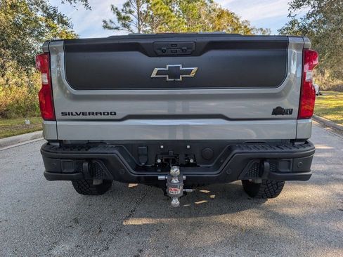 Used 2024 Chevrolet Silverado 1500 ZR2 w/ ZR2 Bison Edition image 7