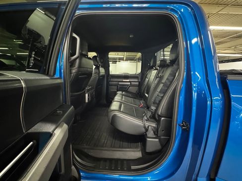 Used 2019 Ford F150 Raptor w/ Equipment Group 802A Luxury image 12