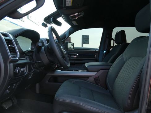 Used 2025 RAM 1500 Big Horn AWD/4WD image 21