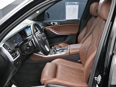 Used 2023 BMW X5 xDrive40i w/ Parking Assistance Package image 18