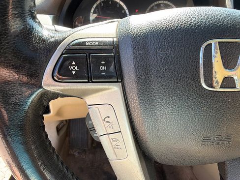 Used 2010 Honda Accord EX-L image 16