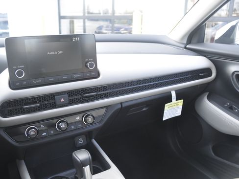 Certified 2025 Honda HR-V LX image 22