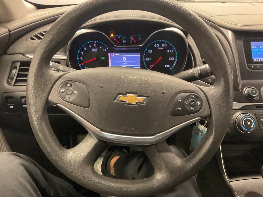 Used 2014 Chevrolet Impala LS FWD image 4