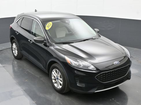 Used 2022 Ford Escape SE w/ Cold Weather Package AWD/4WD image 34