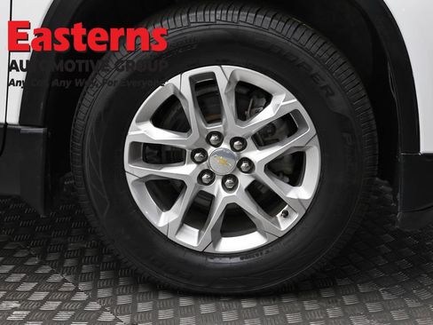 Used 2021 Chevrolet Traverse LS w/ LPO, Floor Liner Package AWD/4WD image 32