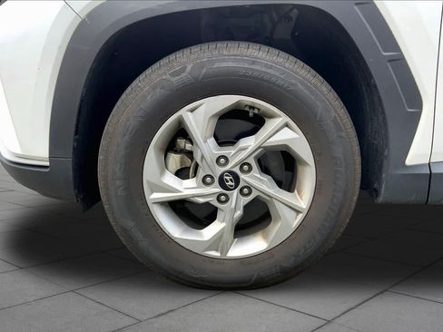 Used 2022 Hyundai Tucson SEL AWD/4WD image 11