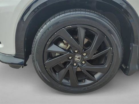 Used 2021 Honda HR-V Sport image 24