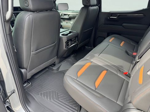 New 2026 GMC Sierra 1500 AT4 w/ AT4 Premium Package AWD/4WD image 15