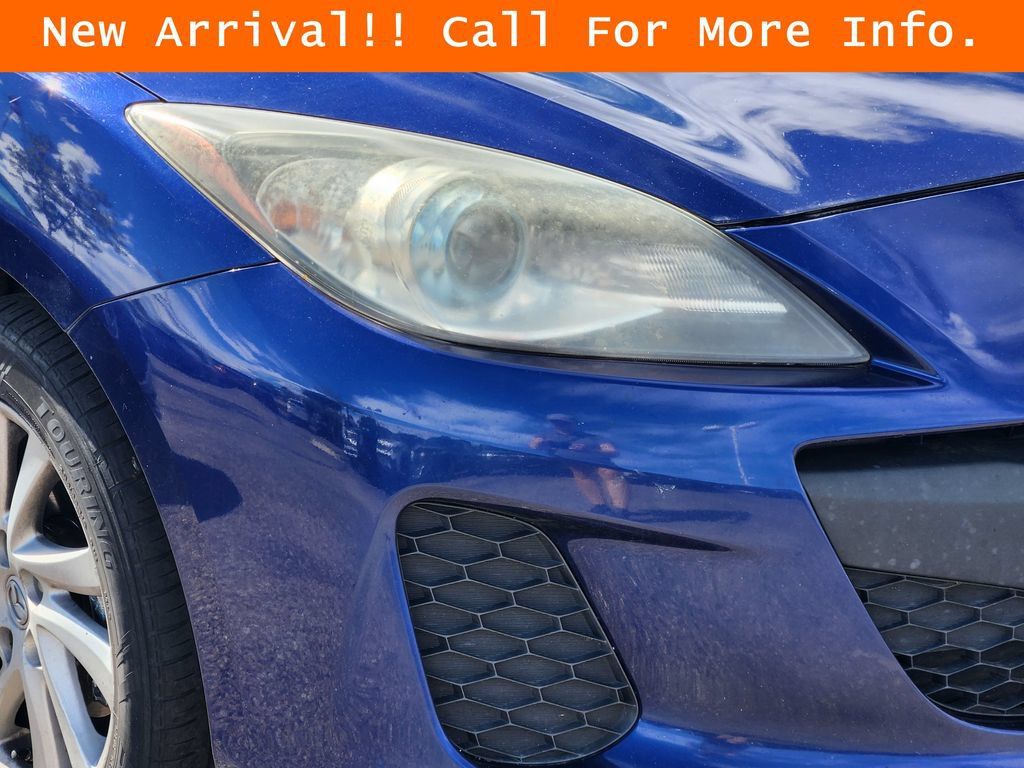 Used 2012 MAZDA MAZDA3 i Grand Touring w/ Tech Pkg FWD image 8