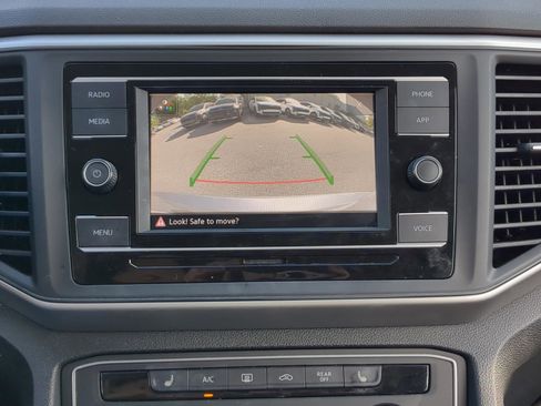 Used 2022 Volkswagen Atlas SE image 10