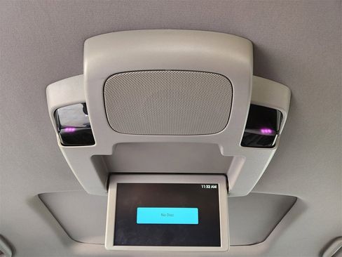 Certified 2020 Honda Pilot Touring image 30