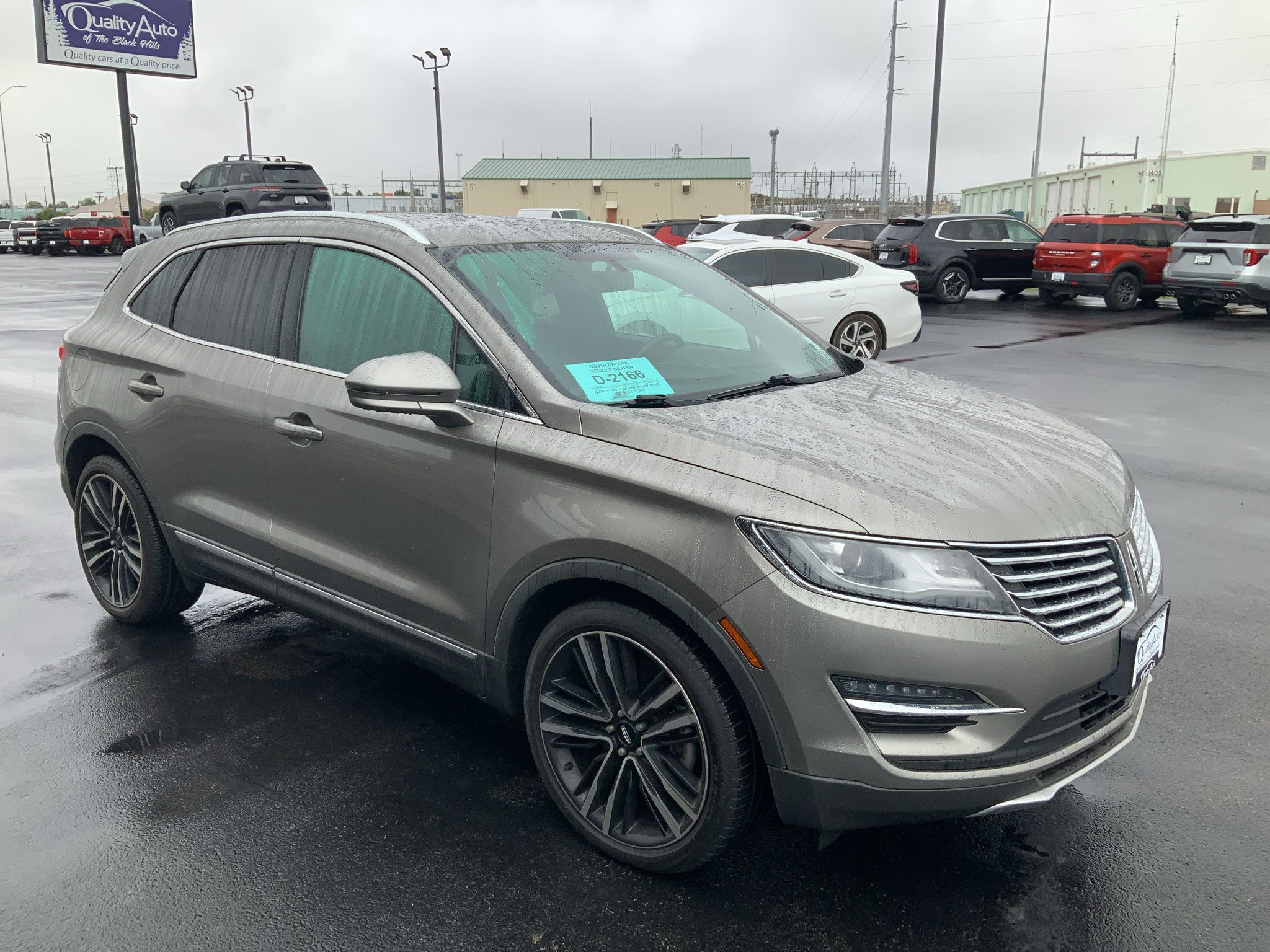 Used 2017 Lincoln MKC Reserve AWD/4WD image 4
