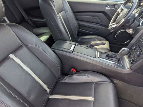 Used 2014 Ford Mustang GT Premium w/ Comfort Package image 9