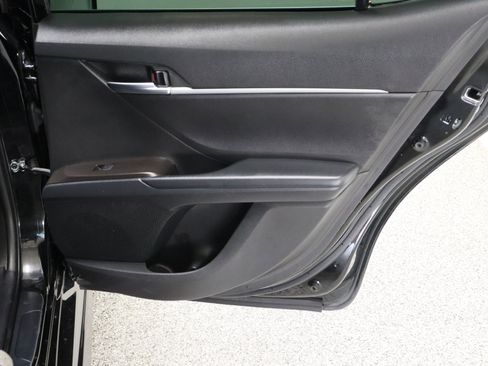 Used 2023 Toyota Camry SE FWD image 30