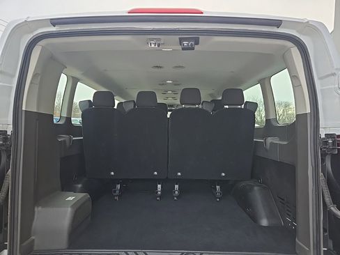 Used 2023 Ford Transit 350 XLT image 93