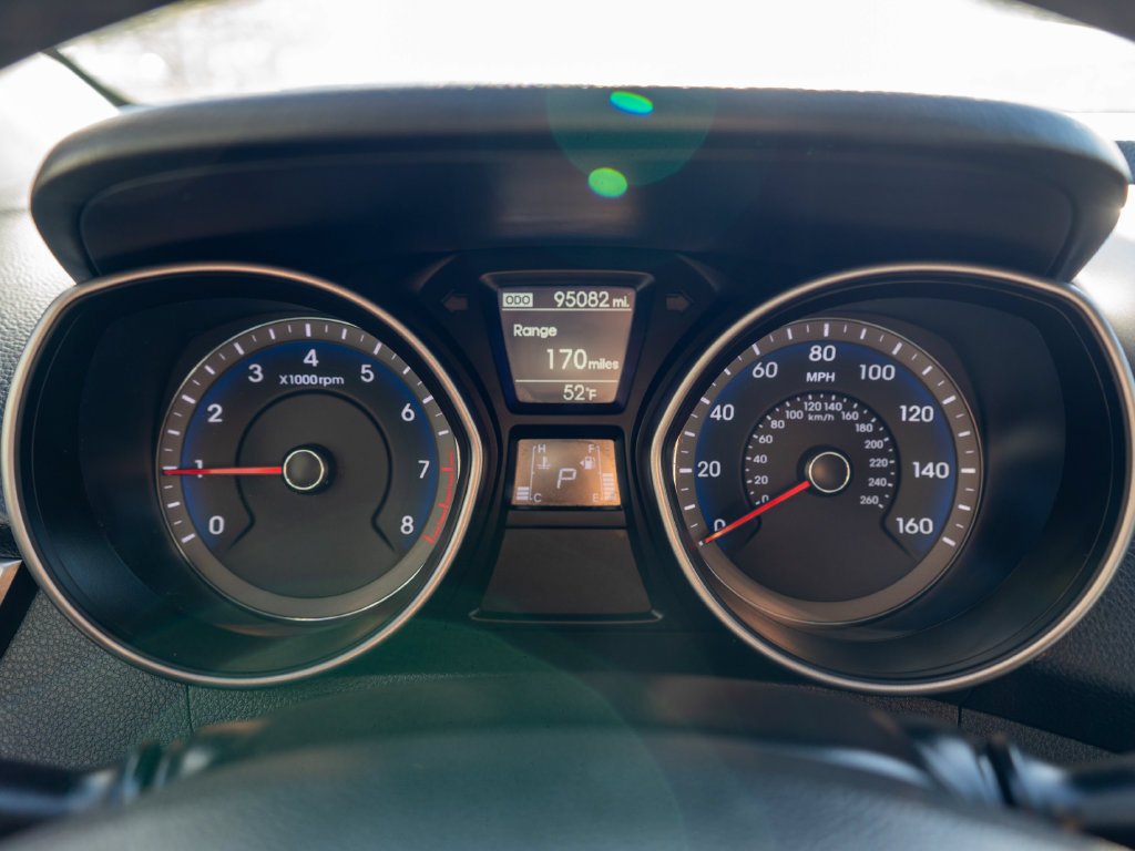 Used 2016 Hyundai Elantra GT w/ Option Group 03 FWD image 21