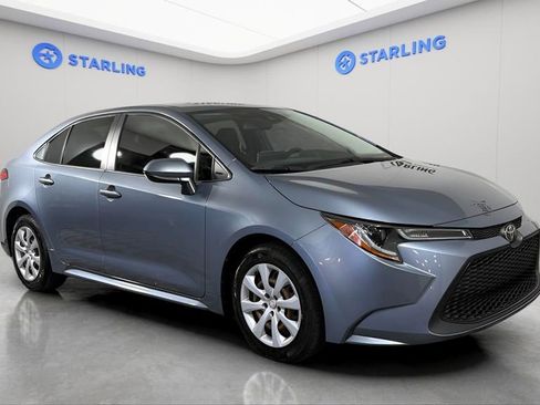 Used 2021 Toyota Corolla LE FWD image 13