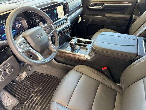 New 2026 Chevrolet Silverado 1500 RST w/ Convenience Package II AWD/4WD image 9