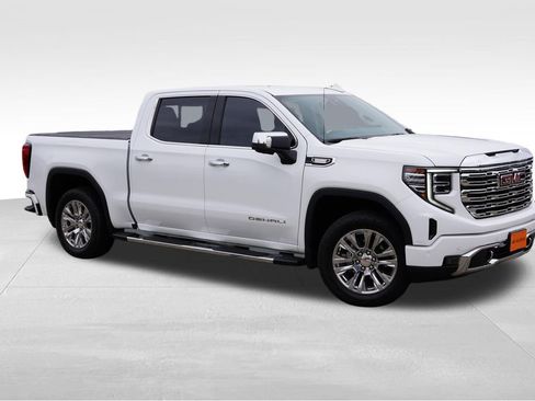 Certified 2023 GMC Sierra 1500 Denali AWD/4WD image 2