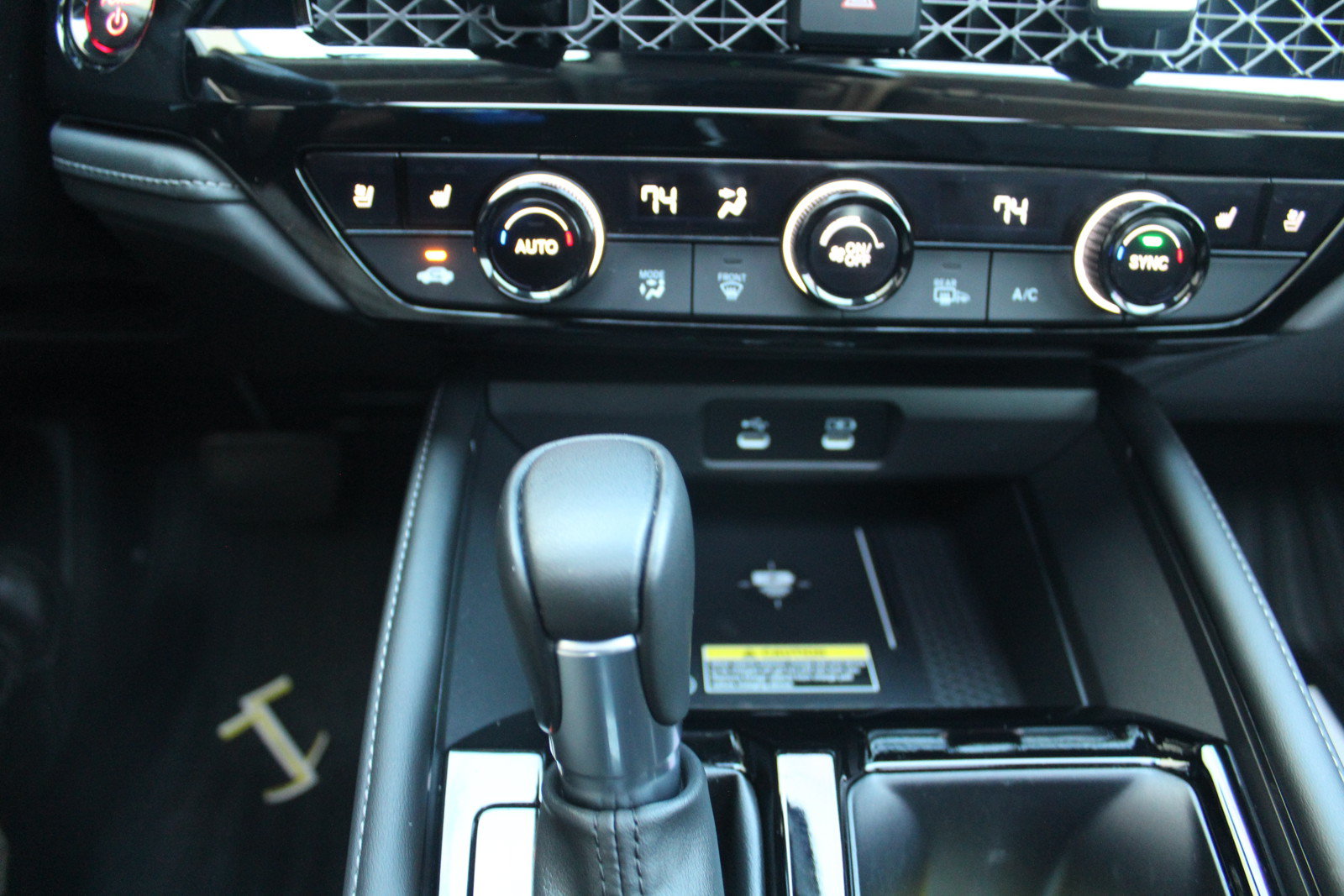 Used 2024 Honda Accord Touring image 12