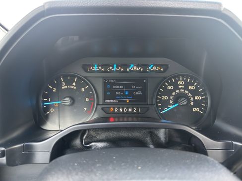 Used 2016 Ford F150 XL w/ Equipment Group 101A Mid image 10