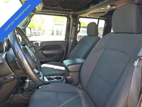 Certified 2022 Jeep Wrangler Unlimited Sport AWD/4WD image 11