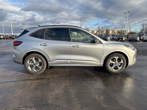 Used 2024 Ford Escape ST-Line w/ Tech Pack #1 image 8