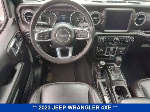 Used 2023 Jeep Wrangler Unlimited Sahara w/ Cold Weather Group AWD/4WD image 18