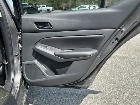 Certified 2025 Nissan Altima 2.5 S FWD image 18