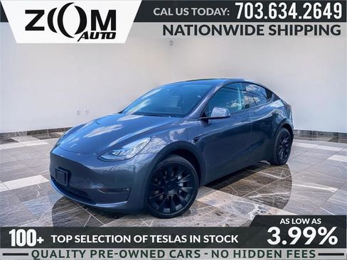 Used 2023 Tesla Model Y Long Range AWD/4WD image 1
