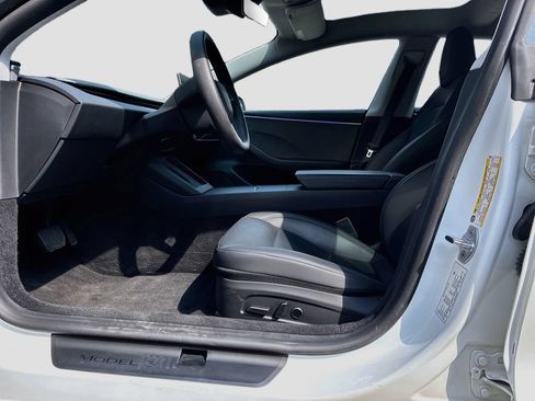 Used 2025 Tesla Model 3 Long Range RWD image 22