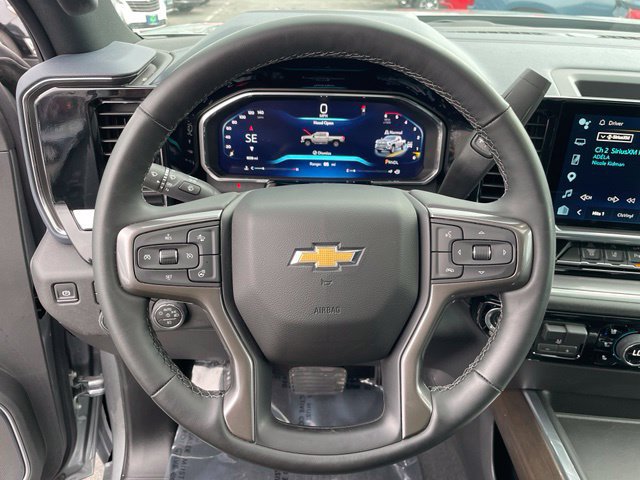 Used 2026 Chevrolet Silverado 2500 High Country w/ Technology Package AWD/4WD image 15
