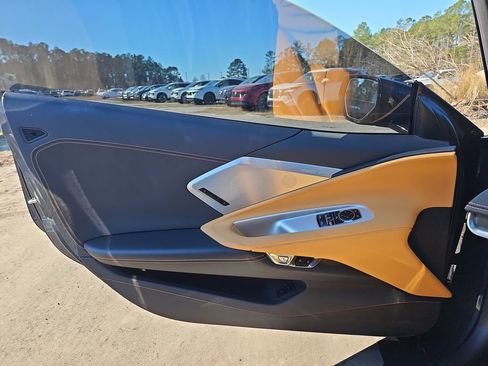 Used 2021 Chevrolet Corvette Stingray Preferred Cpe w/ Z51 Performance Package image 30