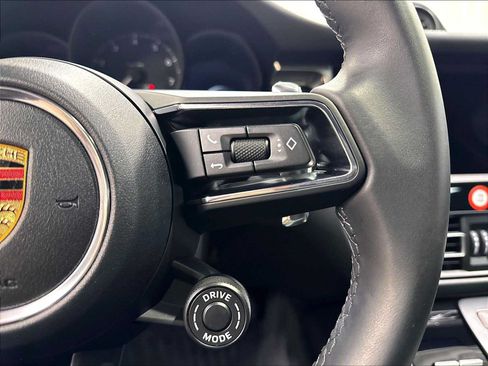 Used 2026 Porsche Macan AWD/4WD image 22