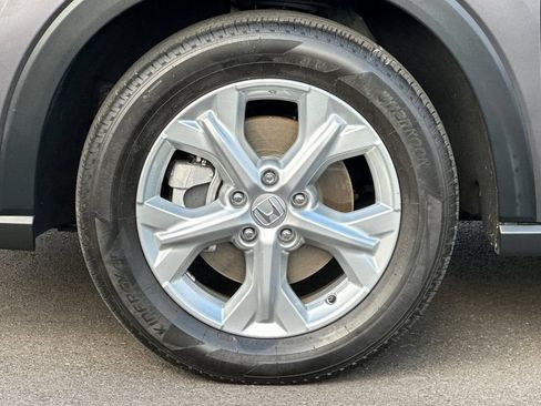 Certified 2024 Honda HR-V LX image 28