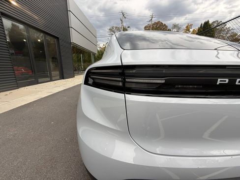 Certified 2024 Porsche Macan 4 Electric image 14