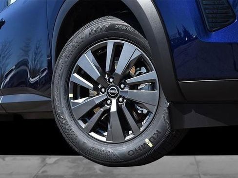 New 2026 Nissan Pathfinder SV image 3