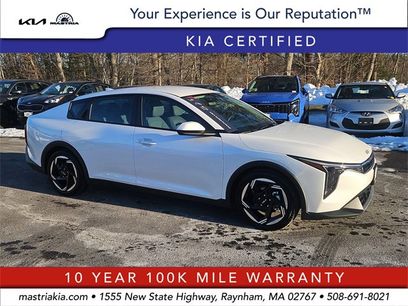 Certified 2025 Kia K4 EX