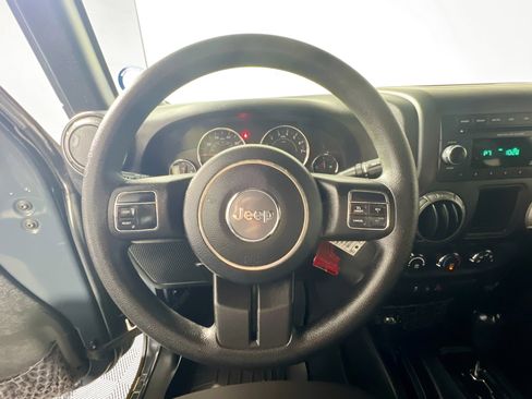 Used 2017 Jeep Wrangler Unlimited Sport w/ Max Tow Package image 11