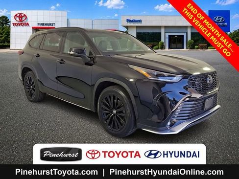 Used 2023 Toyota Highlander XSE AWD/4WD image 1